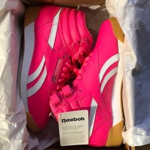 Brand new Reebok size 6